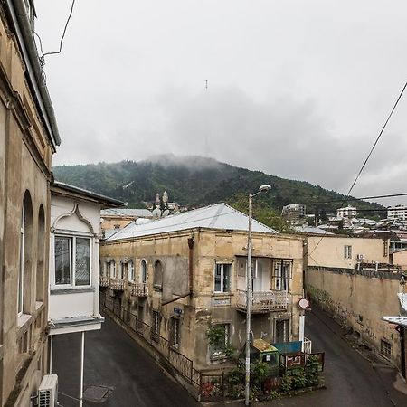 Kuxos Besiki Studio Apartment Tbilisi Exterior photo