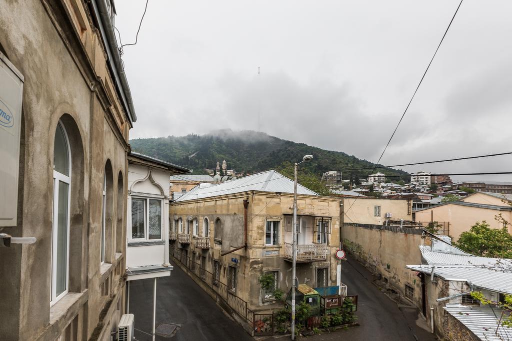 Kuxos Besiki Studio Apartment Tbilisi Exterior photo